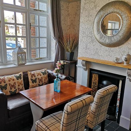 Woolpack Inn Chichester Dış mekan fotoğraf